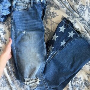 Buckle flare jeans